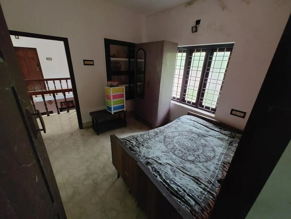 Kesu'S Villa Killannur